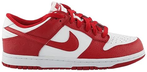 red dunks low goat